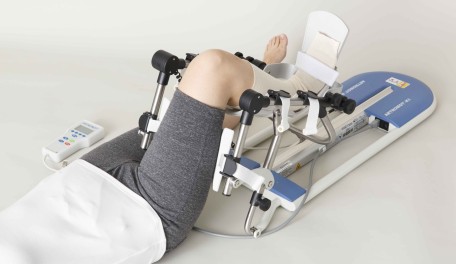 Sau Phẫu Thuật Khớp Gối & Háng: Đừng Để "Nỗi Sợ Cứng Khớp" Cản Bước Chân Bạn!
