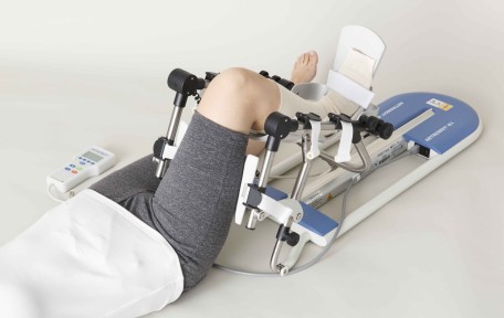 Sau Phẫu Thuật Khớp Gối & Háng: Đừng Để "Nỗi Sợ Cứng Khớp" Cản Bước Chân Bạn!